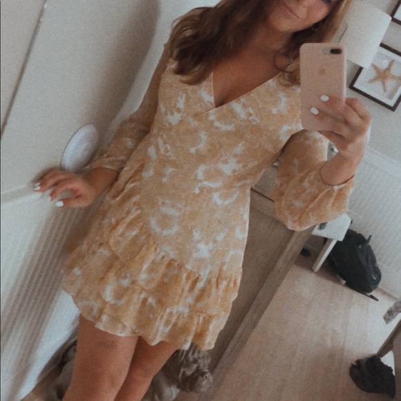 Long Sleeve Tan & White Printed Dress - Picture 8 of 9